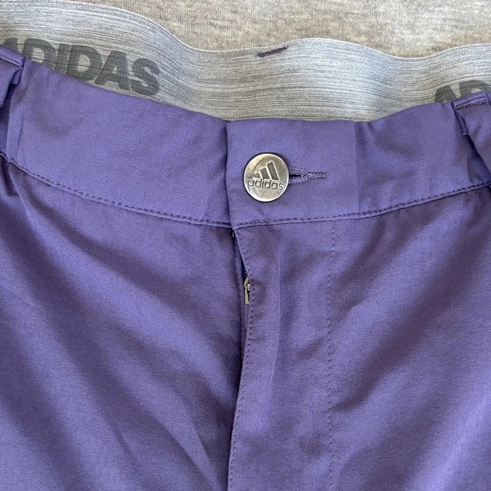 Ex Condition! Men’s Adidas purple flat front golf shorts 30” waist 9” inseam